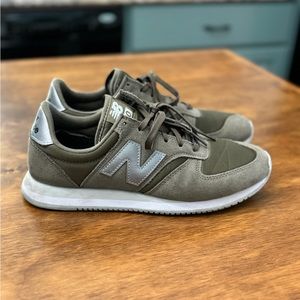 New Balance 420 Olive Green Size 8